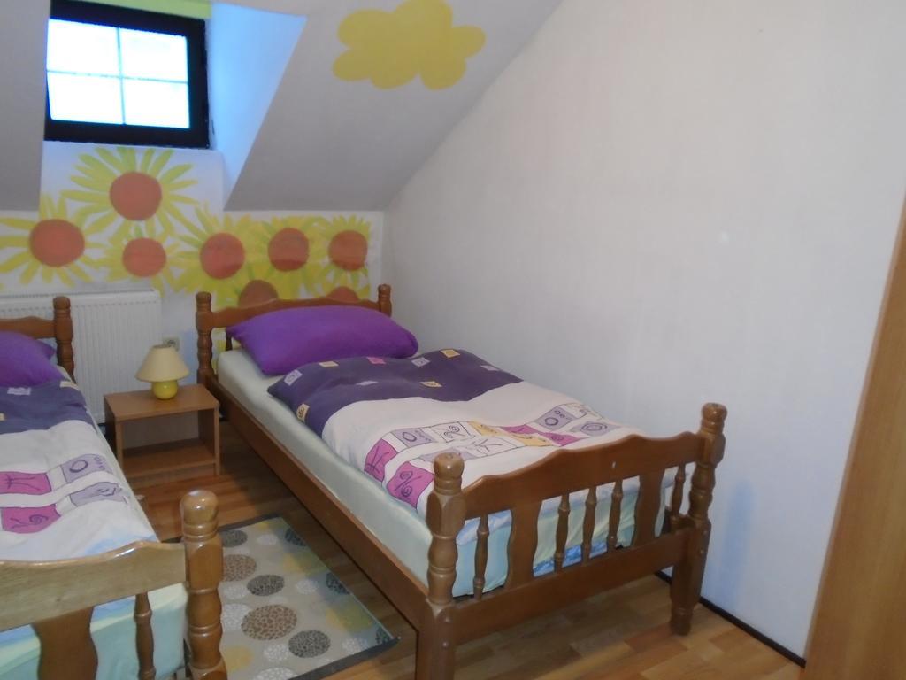 Bed&Breakfast Konoba Jure Krasno Polje Exterior foto
