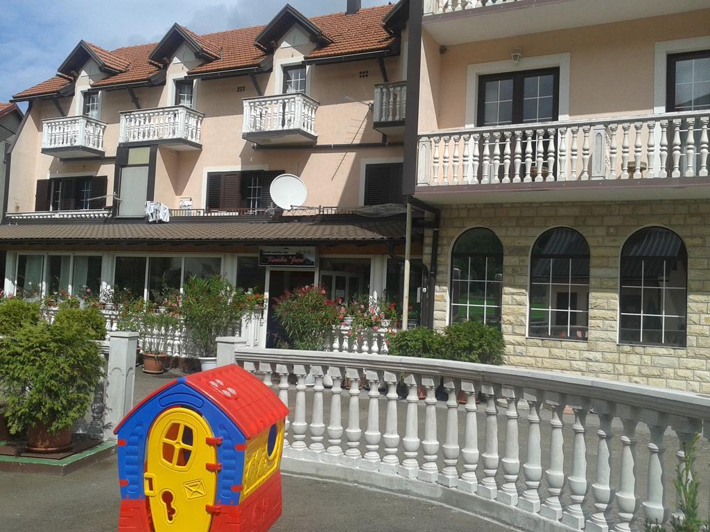 Bed&Breakfast Konoba Jure Krasno Polje Exterior foto