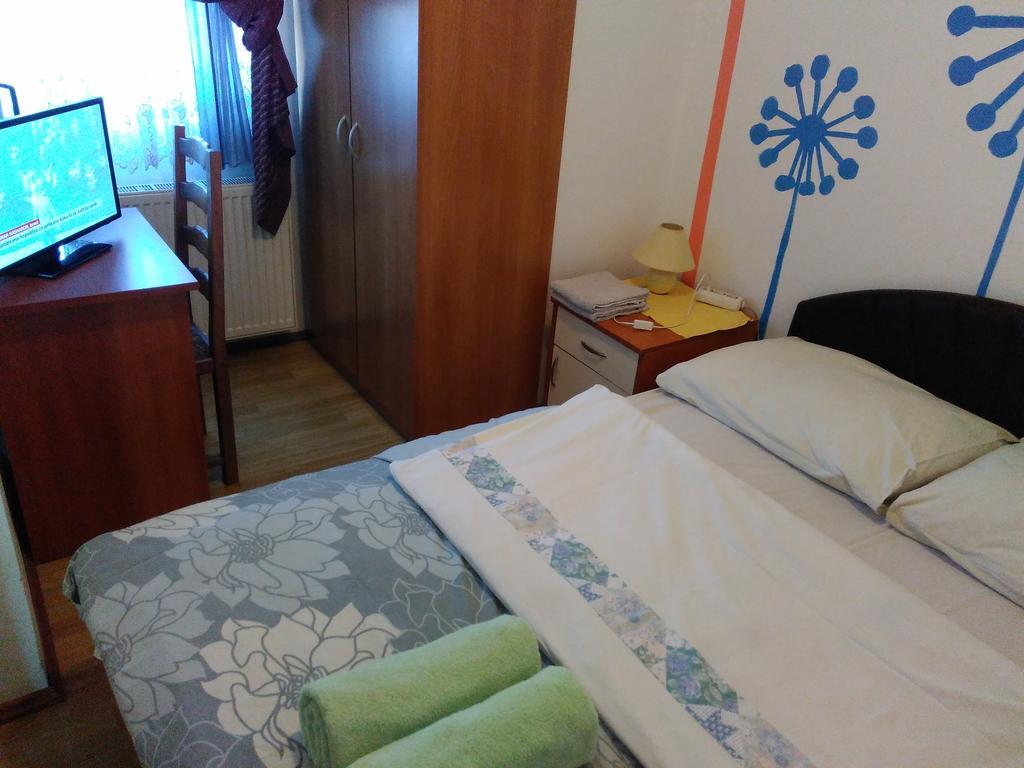 Bed&Breakfast Konoba Jure Krasno Polje Exterior foto