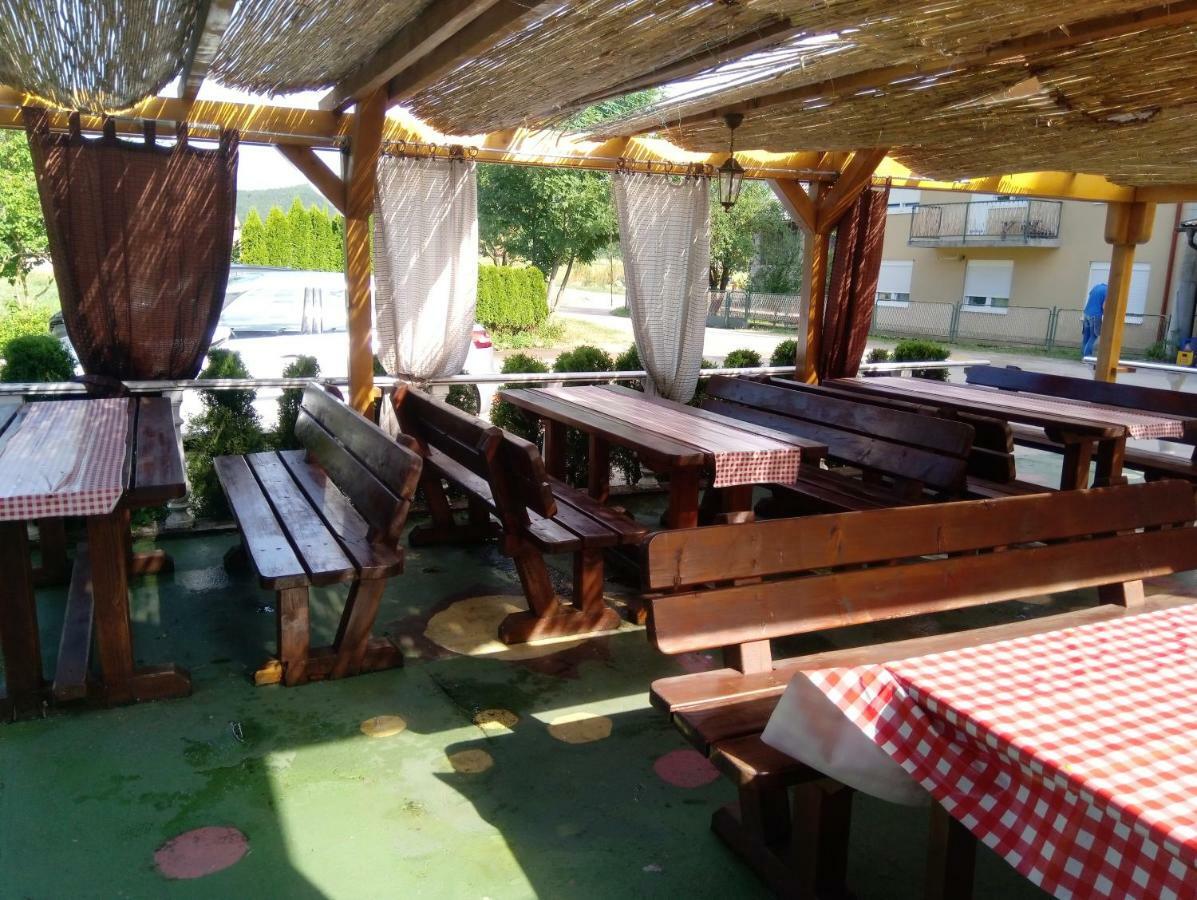 Bed&Breakfast Konoba Jure Krasno Polje Exterior foto