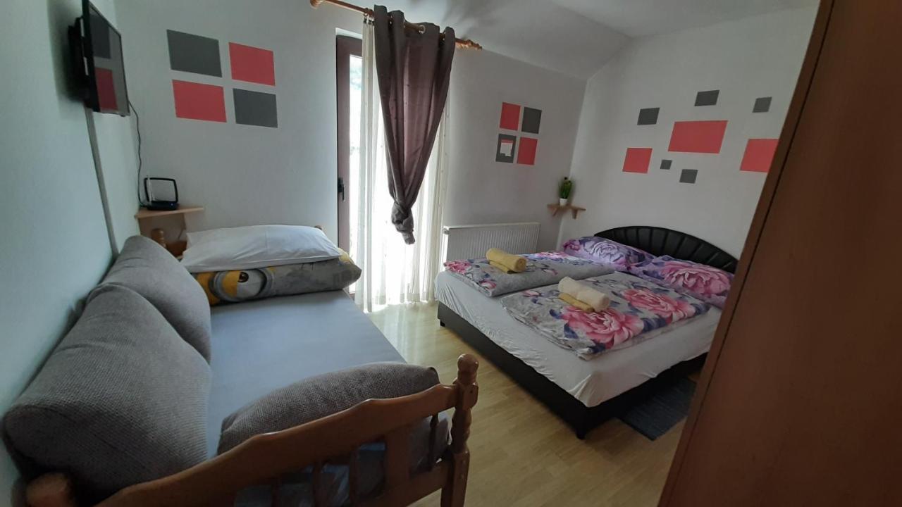 Bed&Breakfast Konoba Jure Krasno Polje Exterior foto